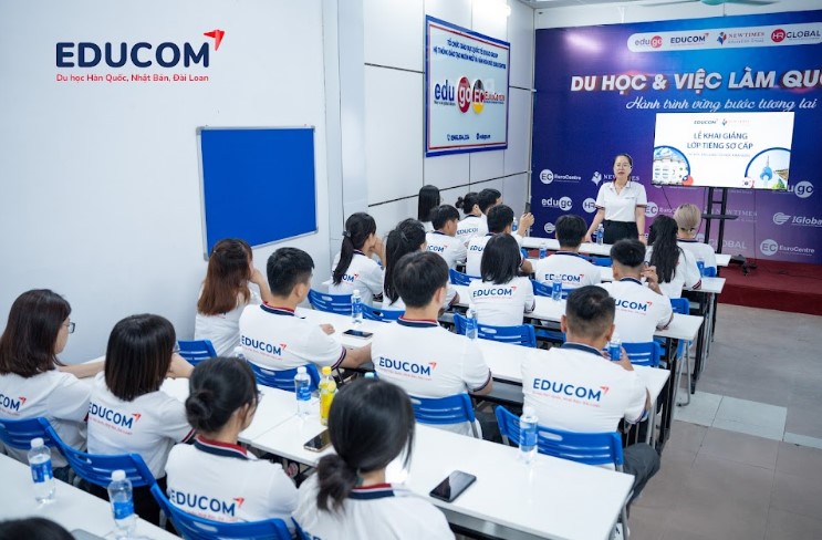 du học hệ tiếng D4-1