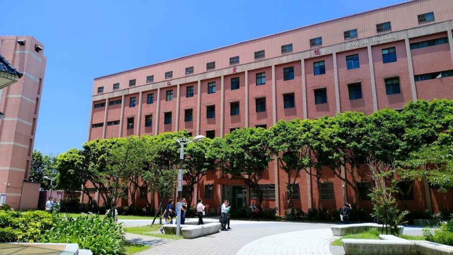 trường khu vực Đài Bắc - Đài Trung tuyển sinh hệ VHVL