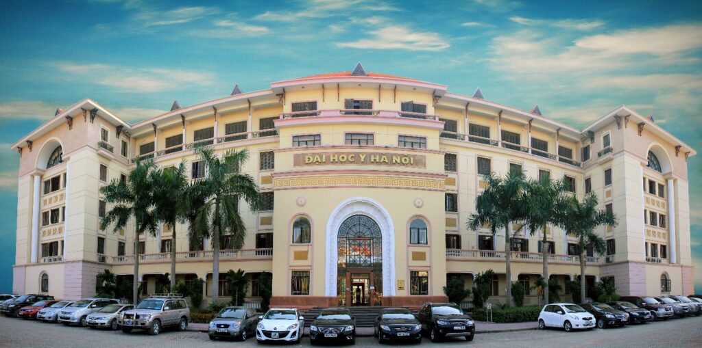 Review điểm chuẩn Trường đại học Y Hà Nội