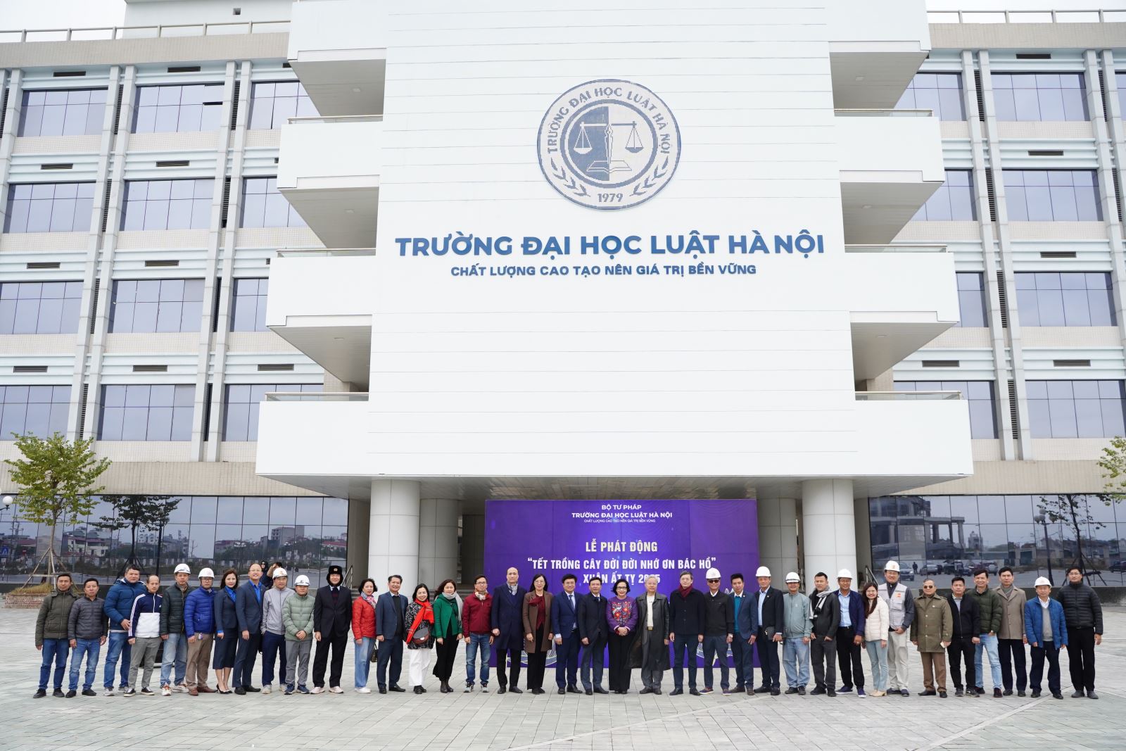 điểm chuẩn trường đại học luật hà nội
