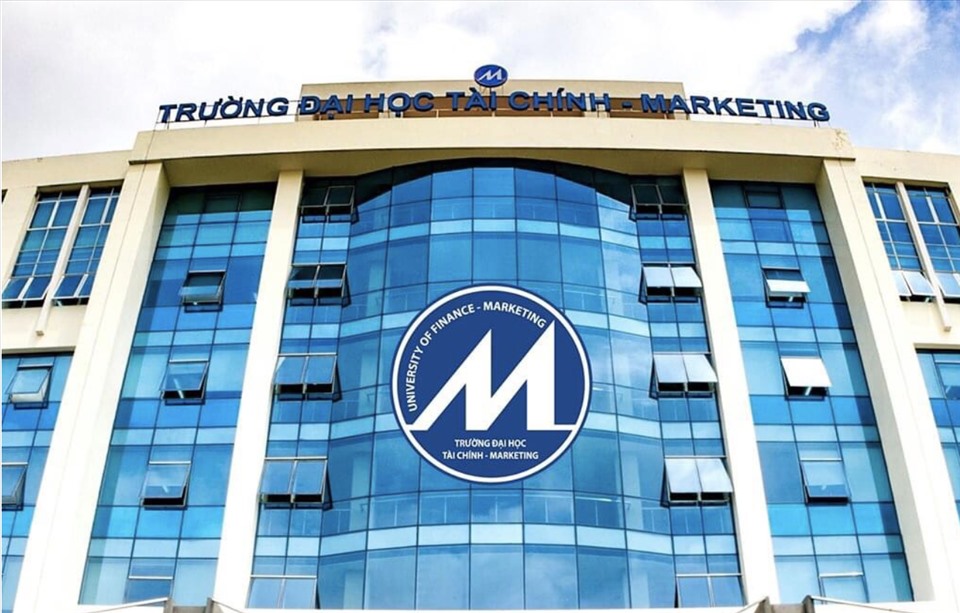 điểm chuẩn trường đại học tài chính marketing