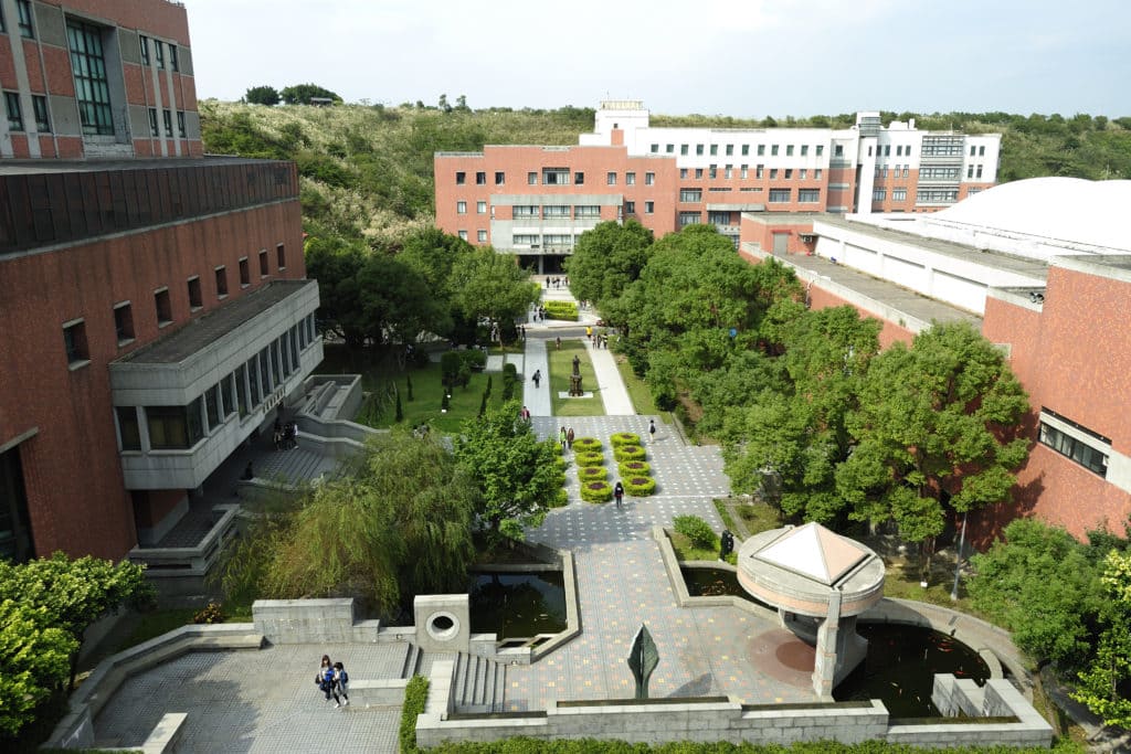 đại học minh truyền 
