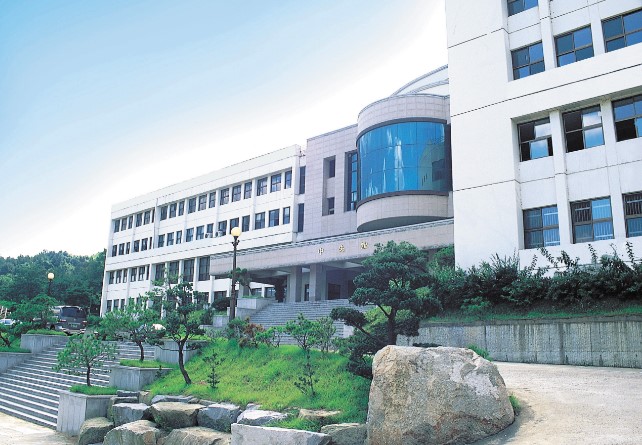 Trường Cao đẳng Khoa học Kyongbuk
