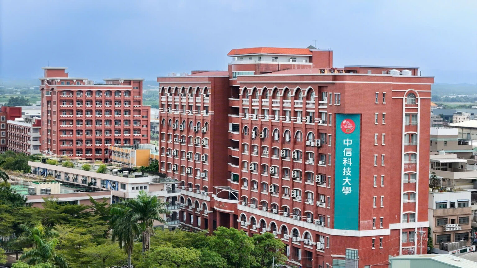đại học khkt trung tín